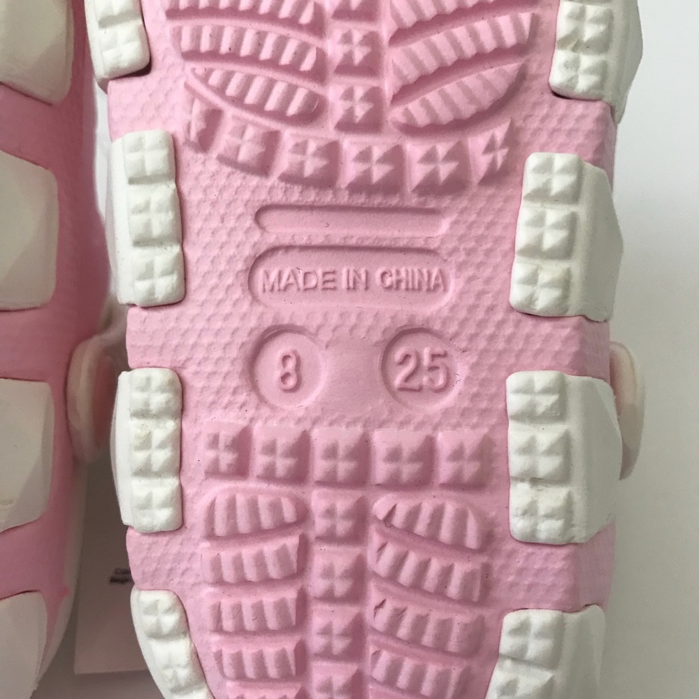 ❌SOLD❌🆕 NWT Toddler Pink/White Clogs - Girls 8 - Picture 8 of 8